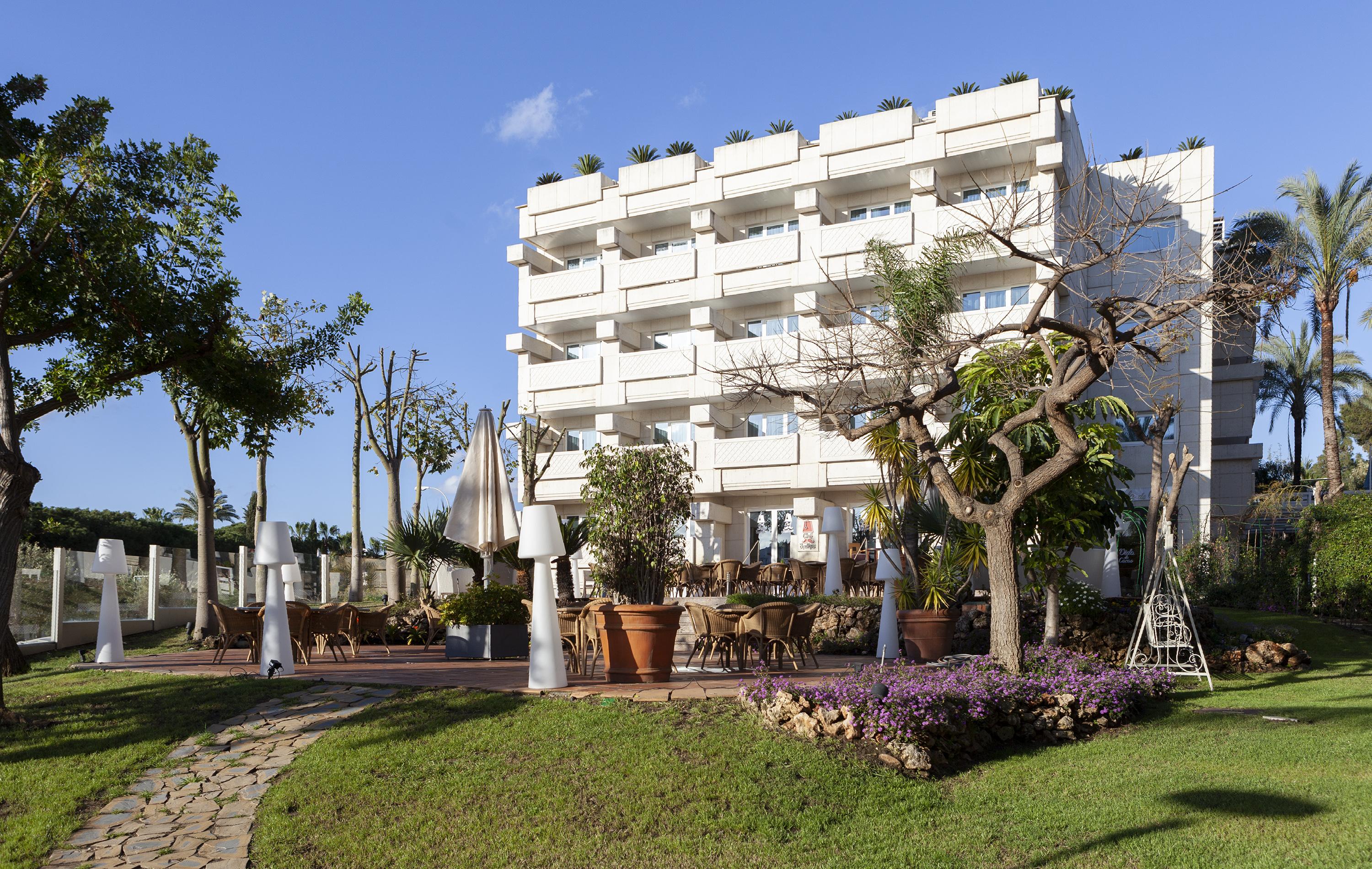 Alanda Marbella Hotel Luaran gambar